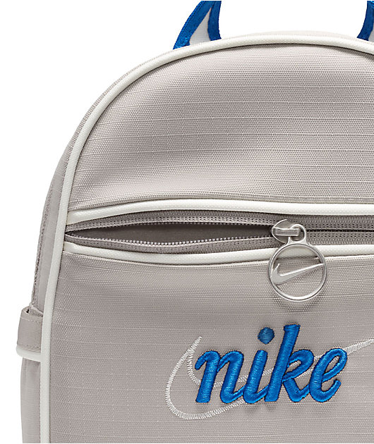 【☆超レア☆】☆NIKE☆NSW Futura Mini Backpack(6L)☆Gray Nike Futura Grey Mini Backpack | Zumiez