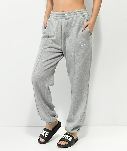 grey nike sweatpants