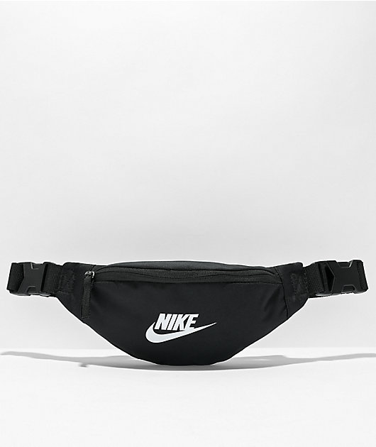 Nike Riñonera negra y blanca