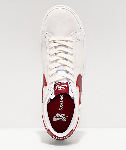 Vernederen Schandalig legering Nike SB Blazer Low GT White & Team Red Skate Shoes