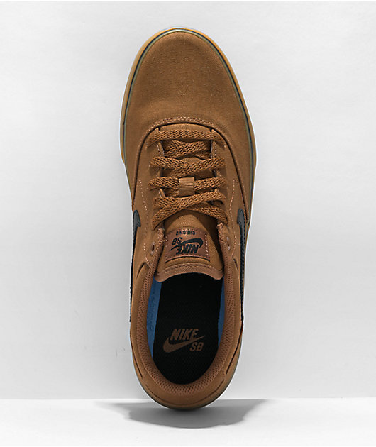 Sb chron black  and  gum hotsell skate shoes