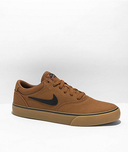 brown nike skate shoes