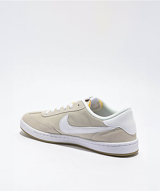 Nike SB FC Classic Summit White Skate Shoes Zumiez