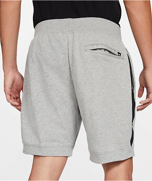 Aankondiging Winkelier Dierentuin Nike SB Fleece Heather Grey Sweat Shorts