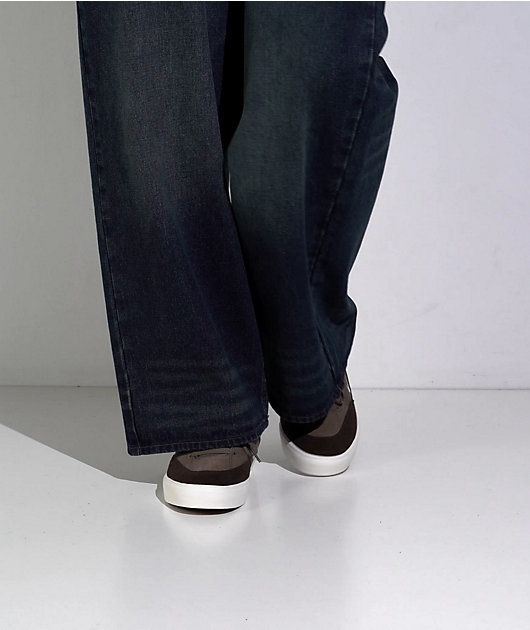Nike SB Malor Ironstone, Brown, & Black Skate Shoes video