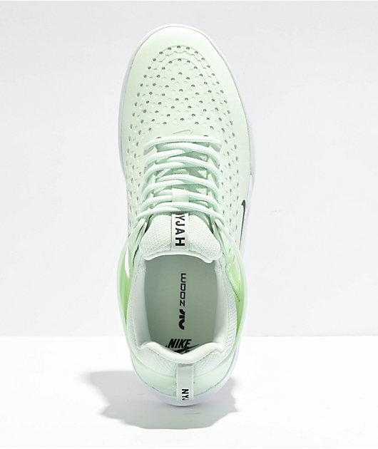 Nike shoes with green sole on sale