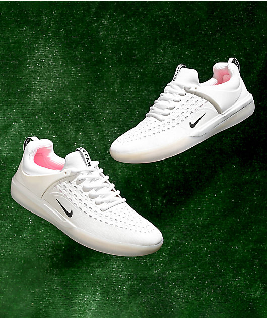 Nyjah shop nike white