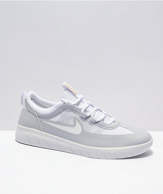 Nike SB Nyjah Free Sky Grey White Skate Shoes