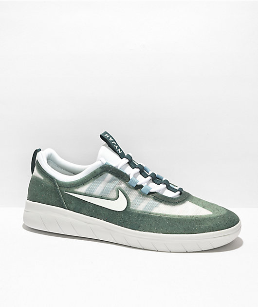 Nike Nyjah Free 2.0 calzado skate verde ceniza, blanco y azul