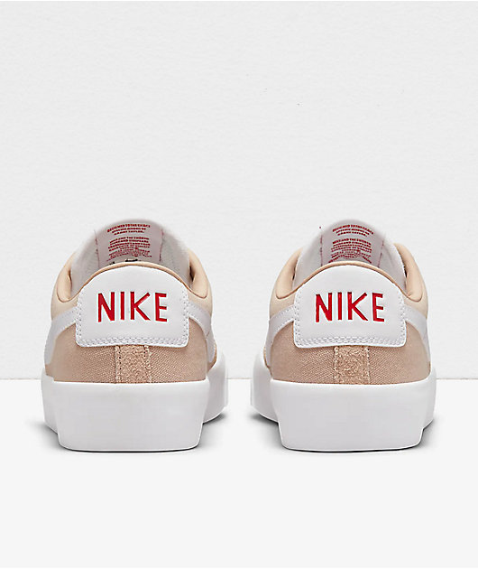 Nike sb zoom sale beige