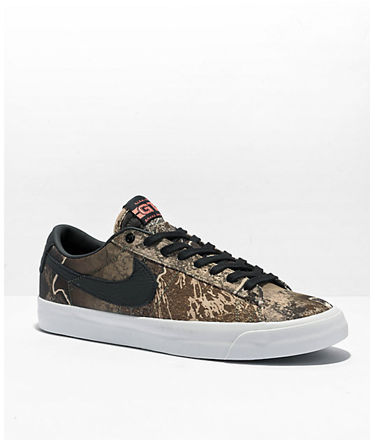 Black camo shop nike shoes