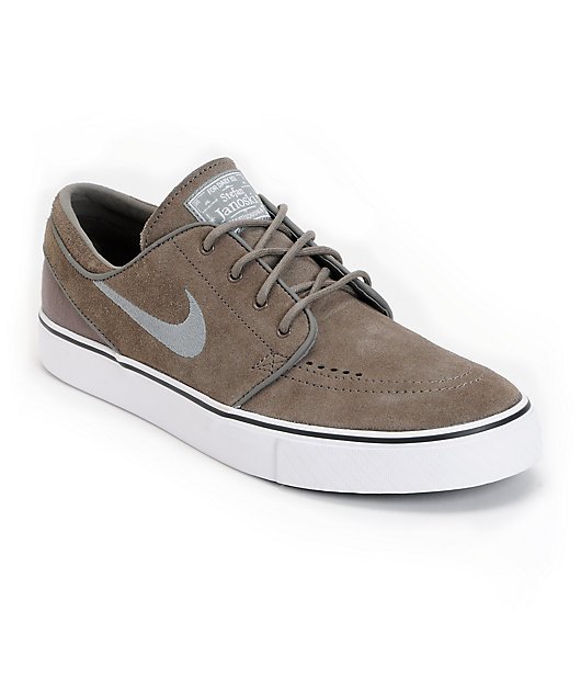 nike sb zoom janoski trainers in white suede