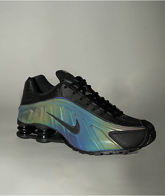 Nike Shox R4 SE Black & Seaweed Shoes | Zumiez