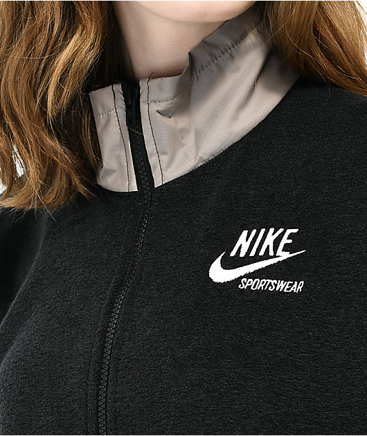 Destilar Gángster apuntalar Nike Sports Wear Essentials chaqueta de felpa con cremallera en gris y negra