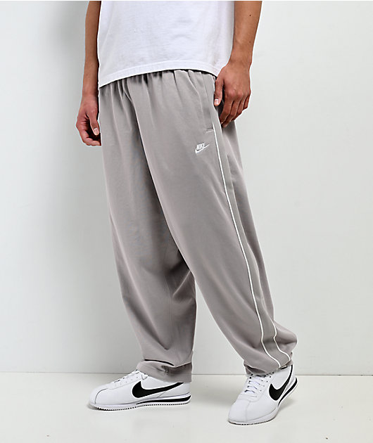 Nike Sportswear Club Mosswood Heavyweight Balloon Track Pants | Zumiez