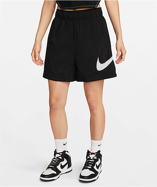 Nike streetwear shorts online