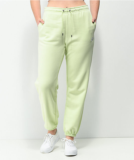 nike sweats green