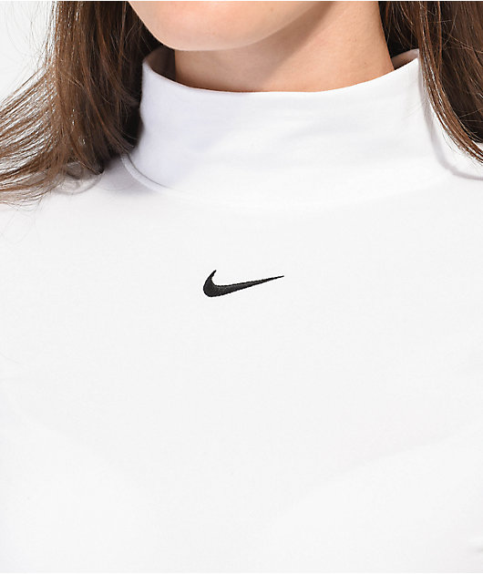 Nike Sportswear Essentials Long Sleeve Mock Top | Zumiez