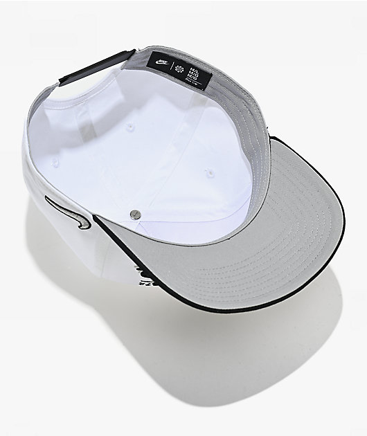 Nike Two-Tone Black & White Snapback Hat