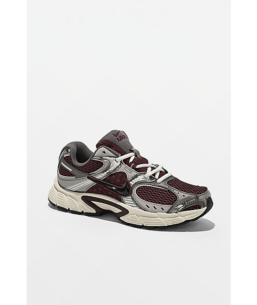Nike V5 RNR Burgundy Crush & Black Shoes