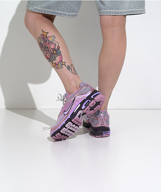 Nike Women's Air Max Moto 2K Light Magenta, Dark Raisin & Purple Agate Shoes video