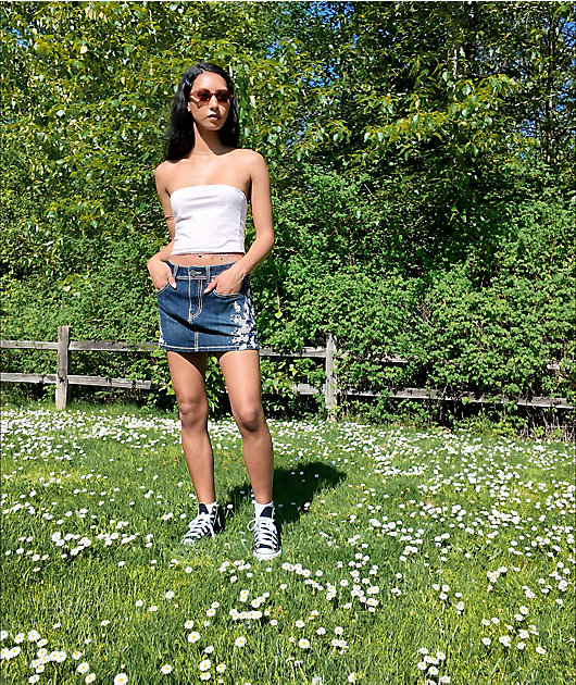 Ninth Hall Alyssia Cherry Blossom Blue Wash Mini Skirt video