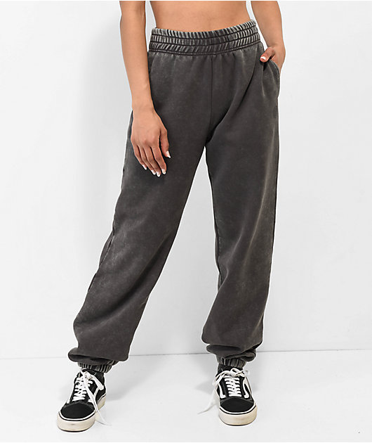 Ninth Hall Fundamentals Sibyl Black Mineral Wash Relaxed