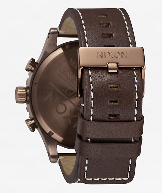 ニコライ Nixon 51-30 Chrono Leather Chocolate & Dark Roast Analog Watch