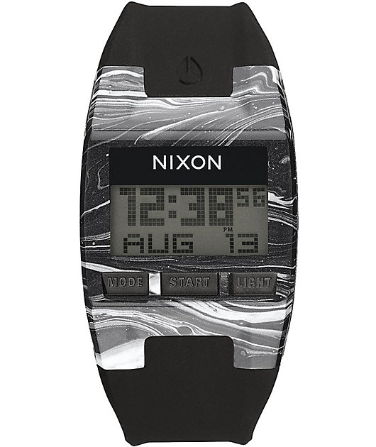 nixon comp black