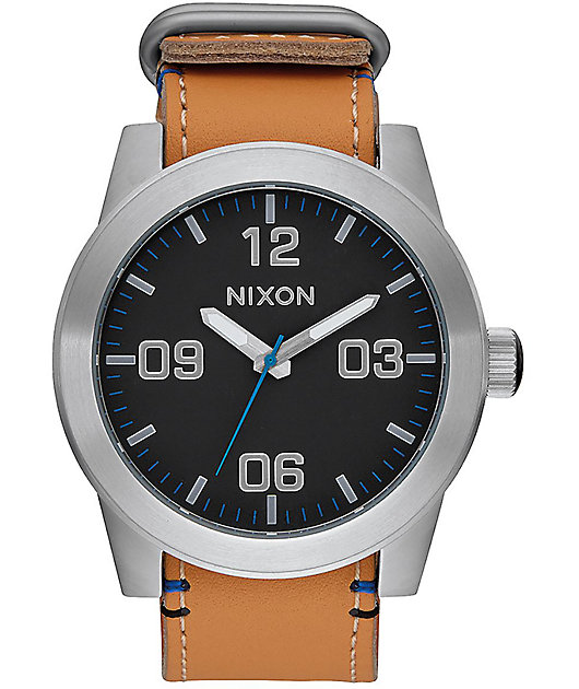 nixon corporal leather
