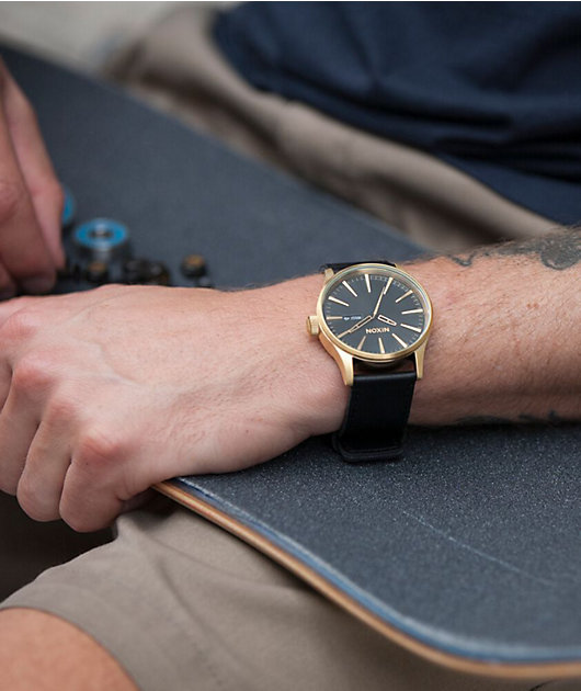 Nixon sentry luxe online watch