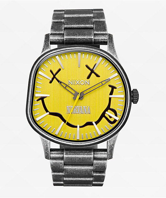 セール 一番安い Nixon x Nirvana Sentry Wobble Silver Analog Watch | Zumiez 時計