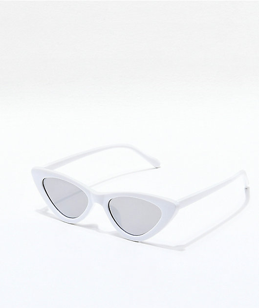 Novalee White Mirrored Cateye Sunglasses