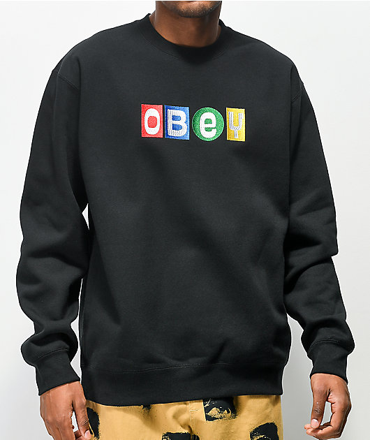 black crew neck sweatshirt