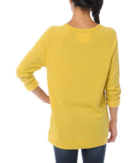 light yellow crew neck sweatshirt