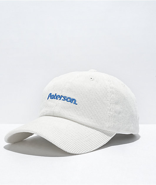 Paterson Core Logo gorra con tira de ajuste de pana blanca