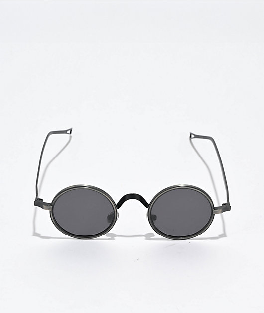 Petals and Peacocks Estelle Black Sunglasses
