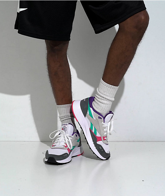 Reebok Classic Leather 2400 Chalk, Grey & Pink Shoes video
