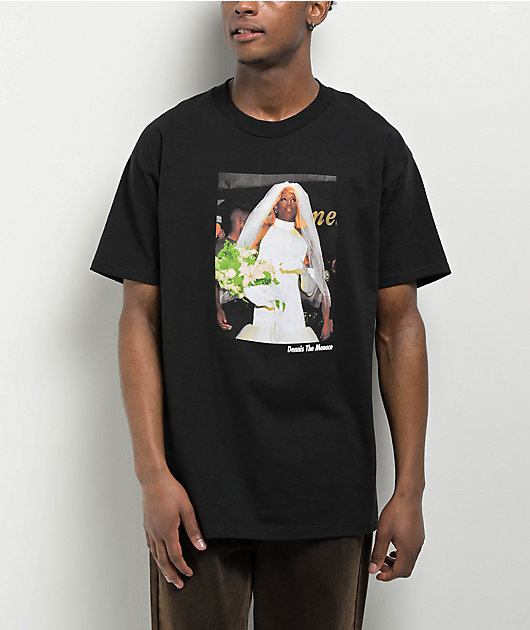 akira1960様 Dennis Rodman Tシャツ ブラック Rodman Apparel Wedding Dress Black T-Shirt | Zumiez
