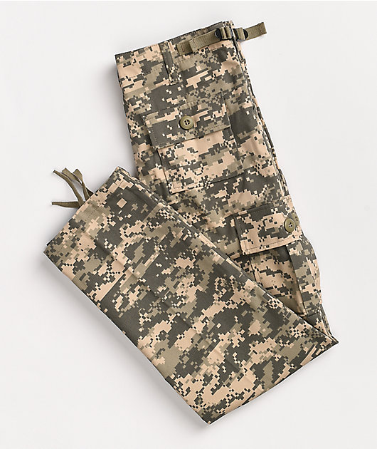 Buy UNITED COLORS OF BENETTON Boys 6 Pocket Camouflage Cargo Pant |  Shoppers Stop