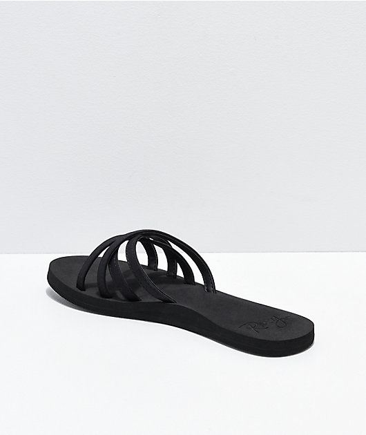 black strappy slides