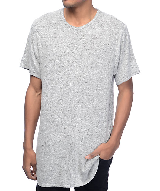 elongated t shirt