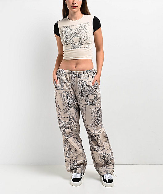 SWIXXZ Small Dog Beige Crop T-Shirt