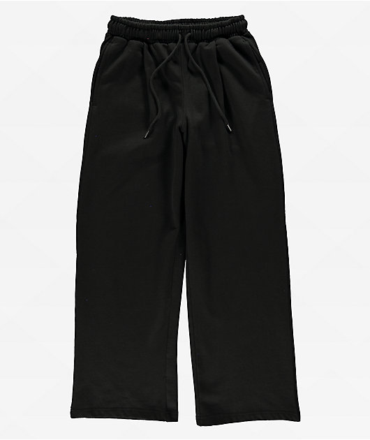 Shaka Wear Pleated Garment Dye Black Sweatpants | Zumiez
