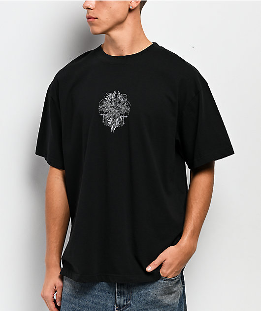 Sheisty Pendant Black T-Shirt