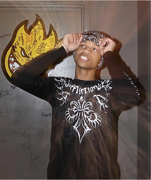 Sheisty Web Black Beanie