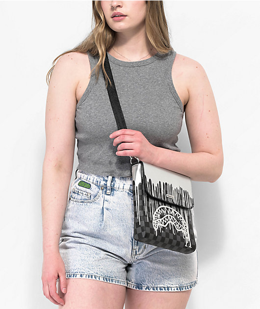 【SPRAYGROUND】THUNDERDRIPショルダーバッグ 新品 未使用 SPRAY GROUND ミニショルダーバッグ 斜めがけ 縦型 バッグ ショルダー