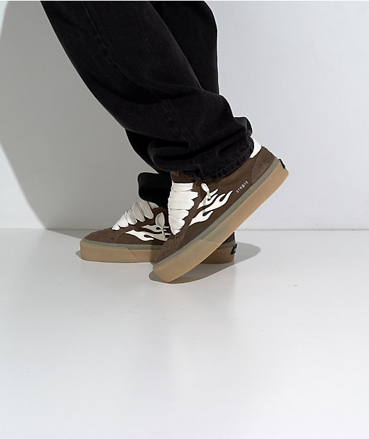 Straye Logan Puff Brown Crepe Skate Shoes video