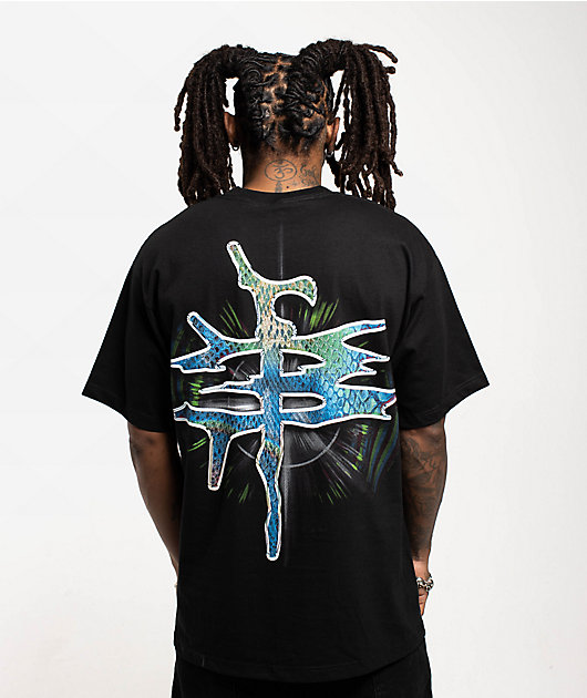 TH3M Medusa Black T-Shirt | Zumiez