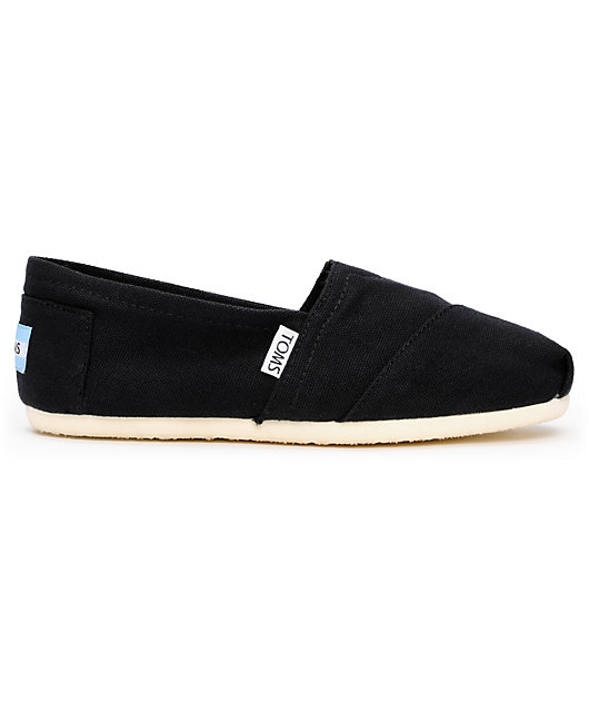 toms classic black canvas shoes